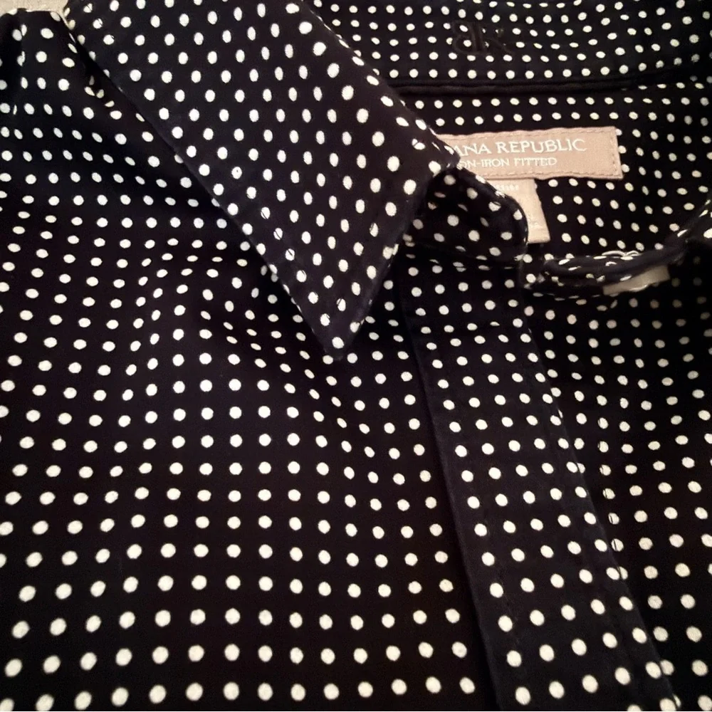 Banana Republic No-Iron Fitted Shirt | Black Polka Dot Button-Up - Picture 5 of 16